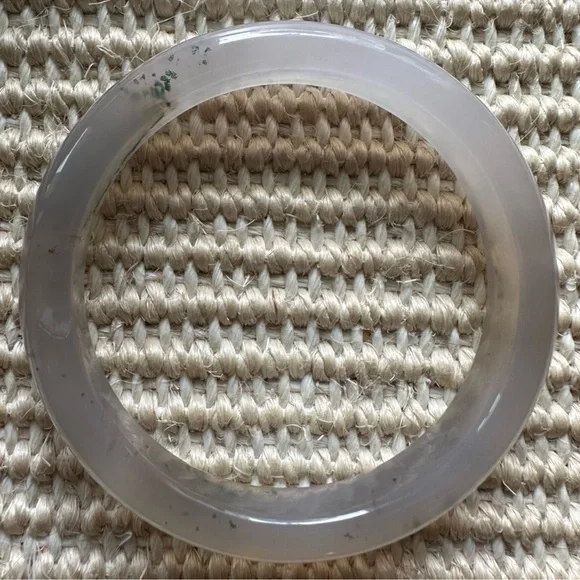 Agate Bangle Bracelet - Picture 7 of 9